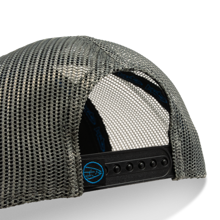 STLHD X Coors Light Blue Mountains Trucker