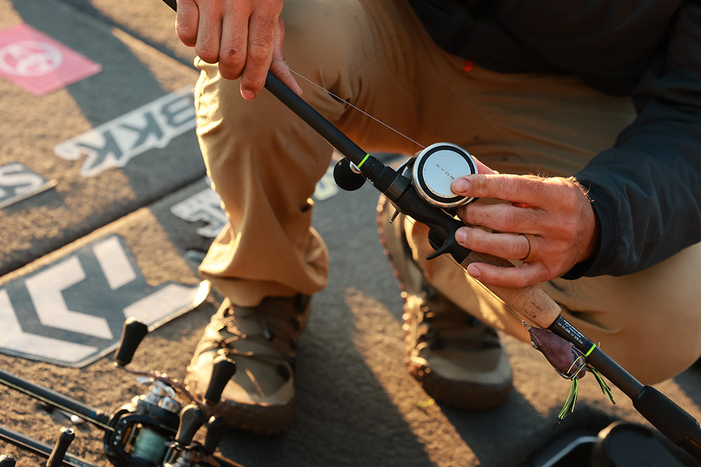 baitcasting reel from kayak Daiwa Ryoga RYGSV100L Baitcasting Reel