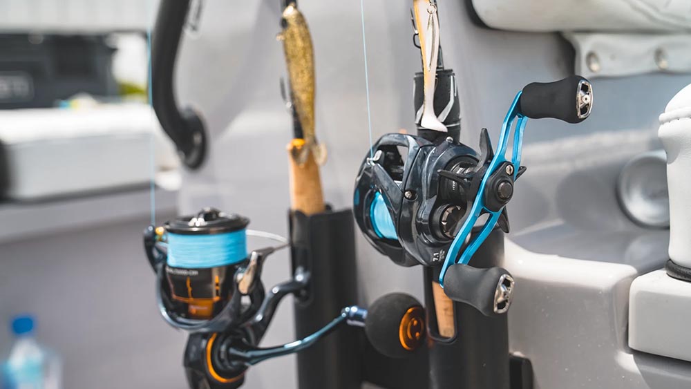 Daiwa CLSVTW150HL-B Coastal SV TW 150 Baitcasting Reel