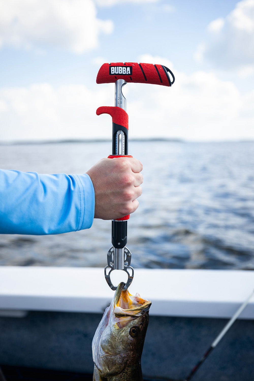 bubba fishing poles Bubba Fish Lip Grabber 20lb Scale