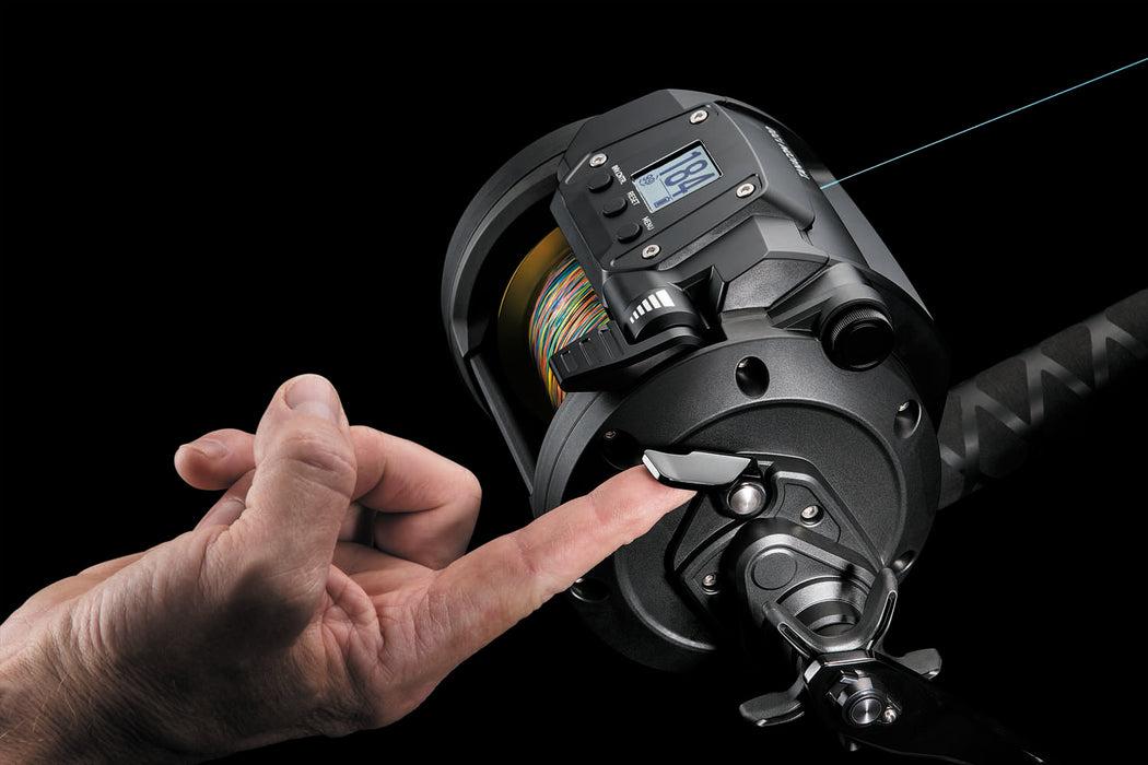daiwa dendoh marine power assist reel Daiwa Tanacom 1200 Reel