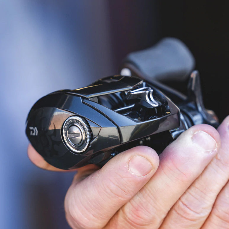 Daiwa Tatula SV70 Baitcasting Reel — Discount Tackle
